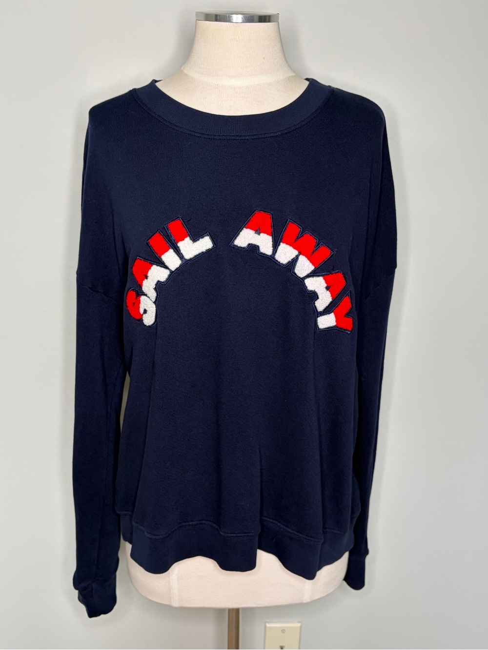 Joie Navy 'Sail Away' Appliqué Lenexa Pullover Sweatshirt, Small